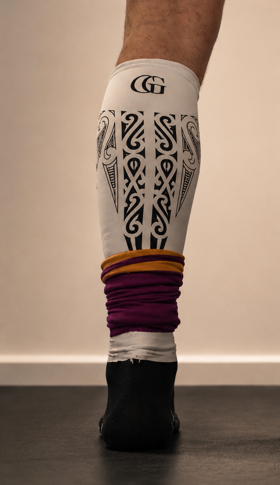 Māori Compression Calf Sleeve - White
